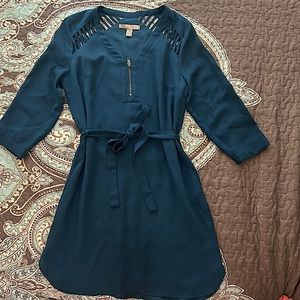 Dark Teal Women’s long sleeve dress with lining. 100% Polyester. Gently used.